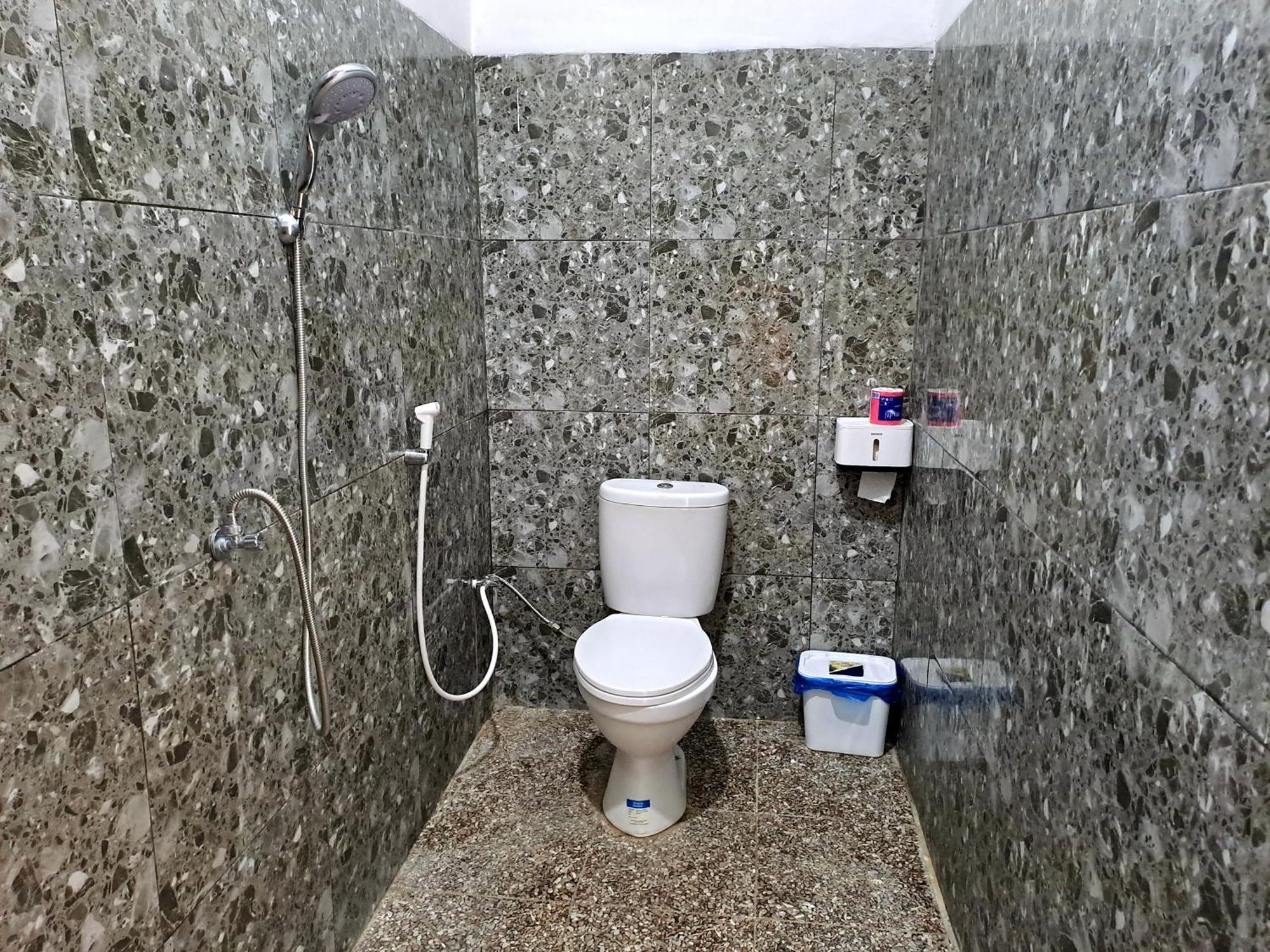 Village Corner Homestay Kuta  Rom bilde